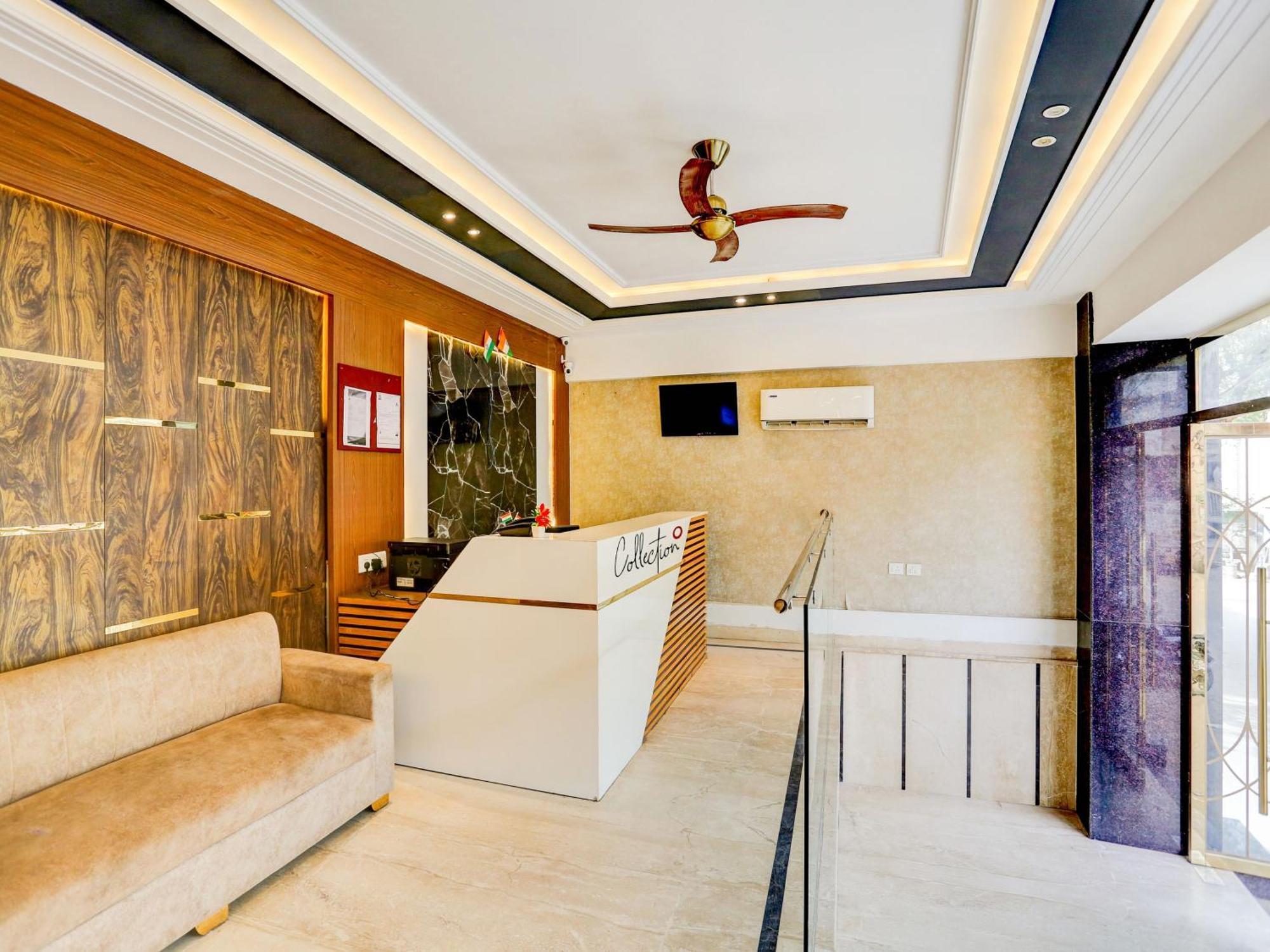 Collecion O White House Hotel Nova Deli Exterior foto