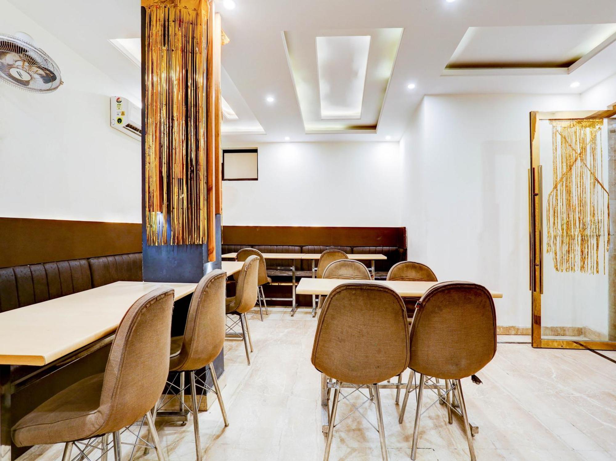 Collecion O White House Hotel Nova Deli Exterior foto